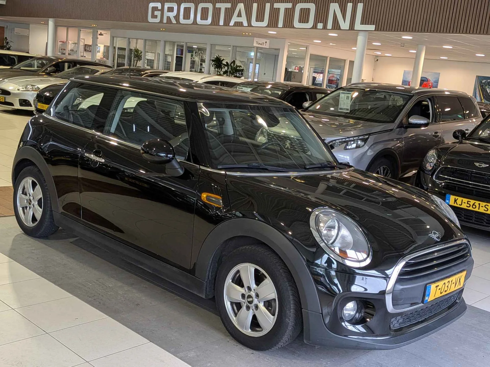 MINI Cooper (2018) — foto 1