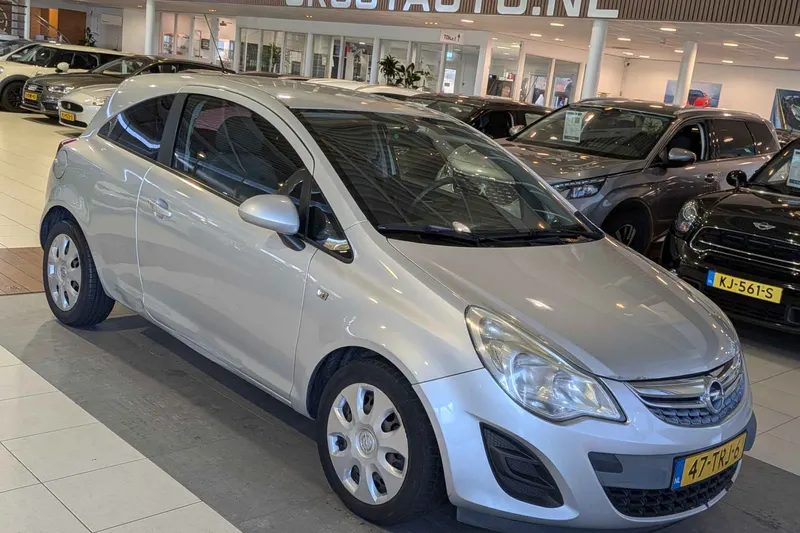 Opel Corsa (2012)