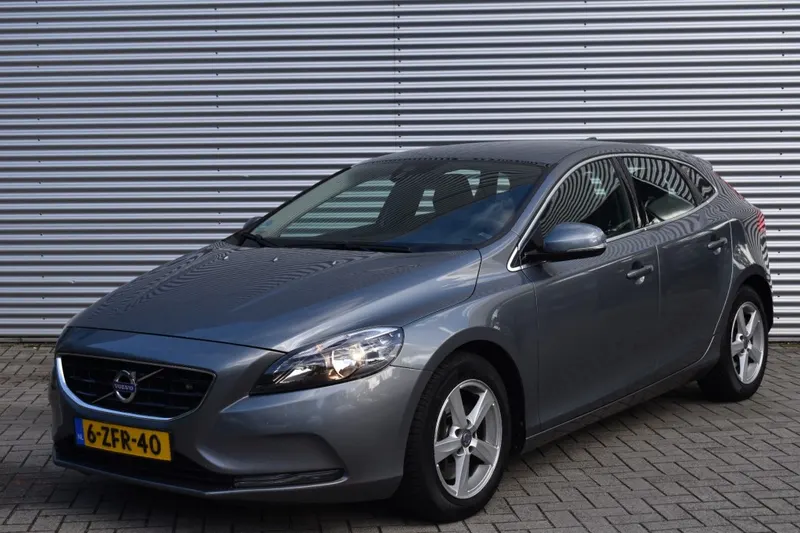 Volvo V40 (2014)
