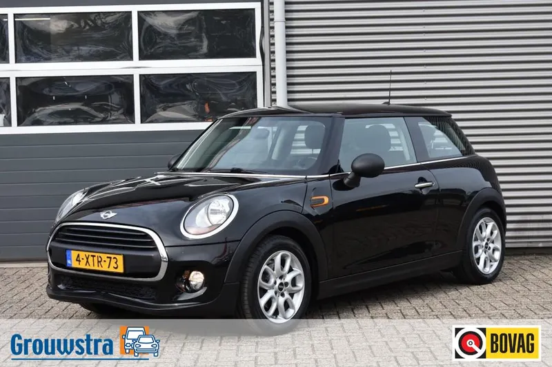 MINI One (2014)