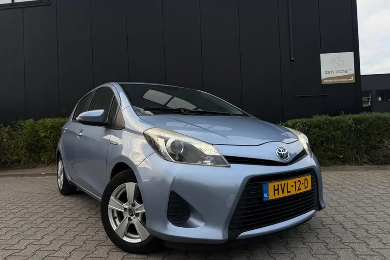 Toyota Yaris (2013)
