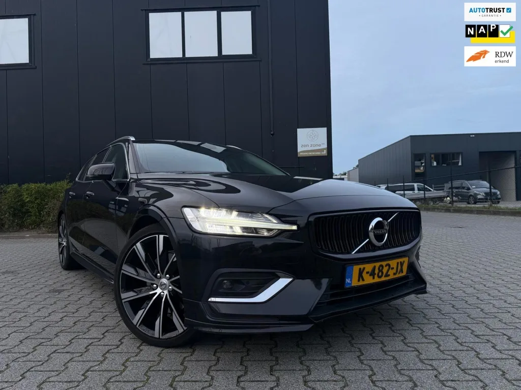Volvo V60 (2021) — foto 1