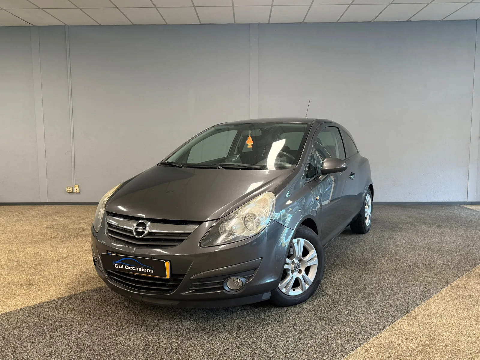 Opel Corsa (2010) — foto 1