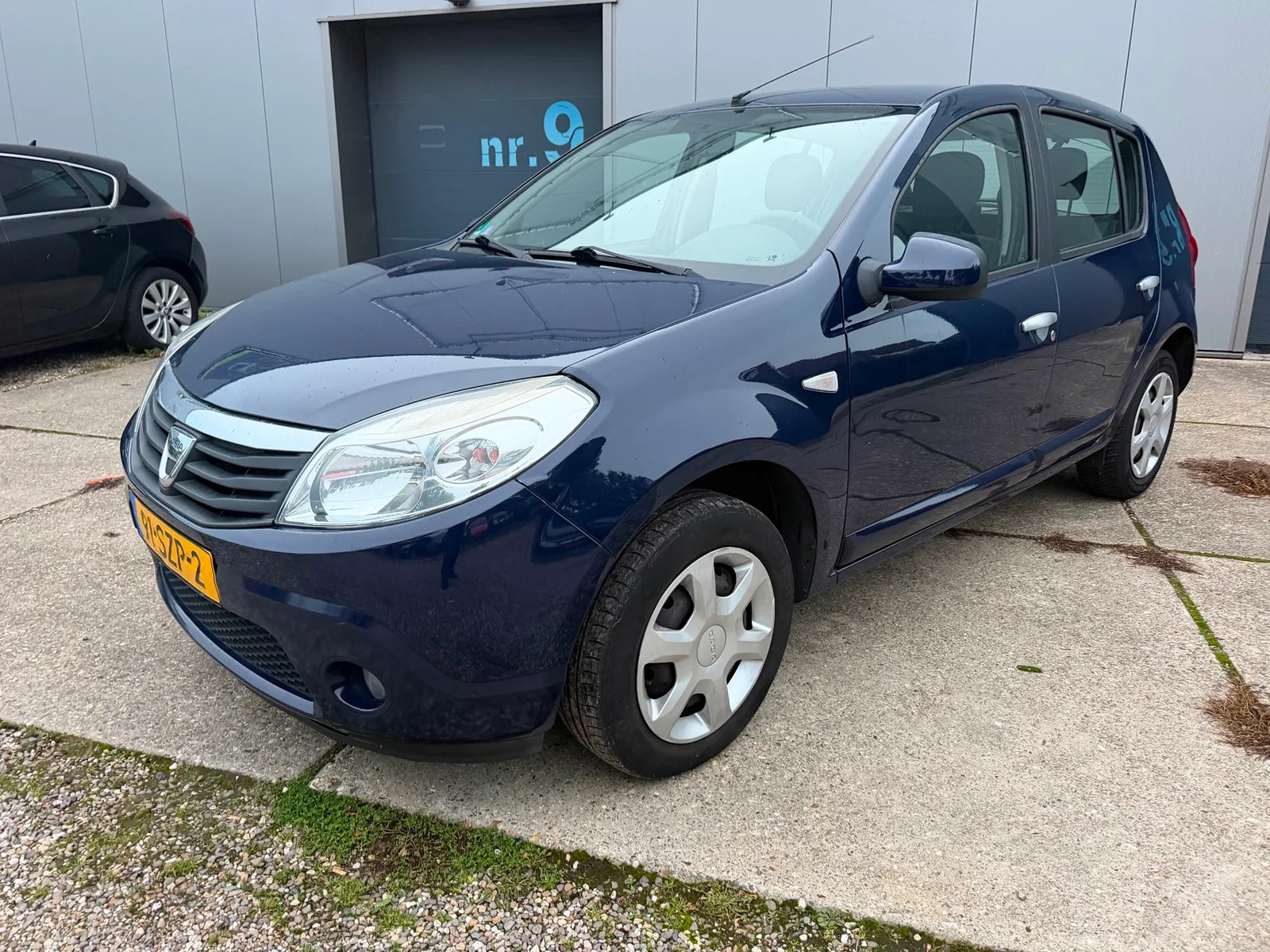 Dacia Sandero (2012) — foto 1