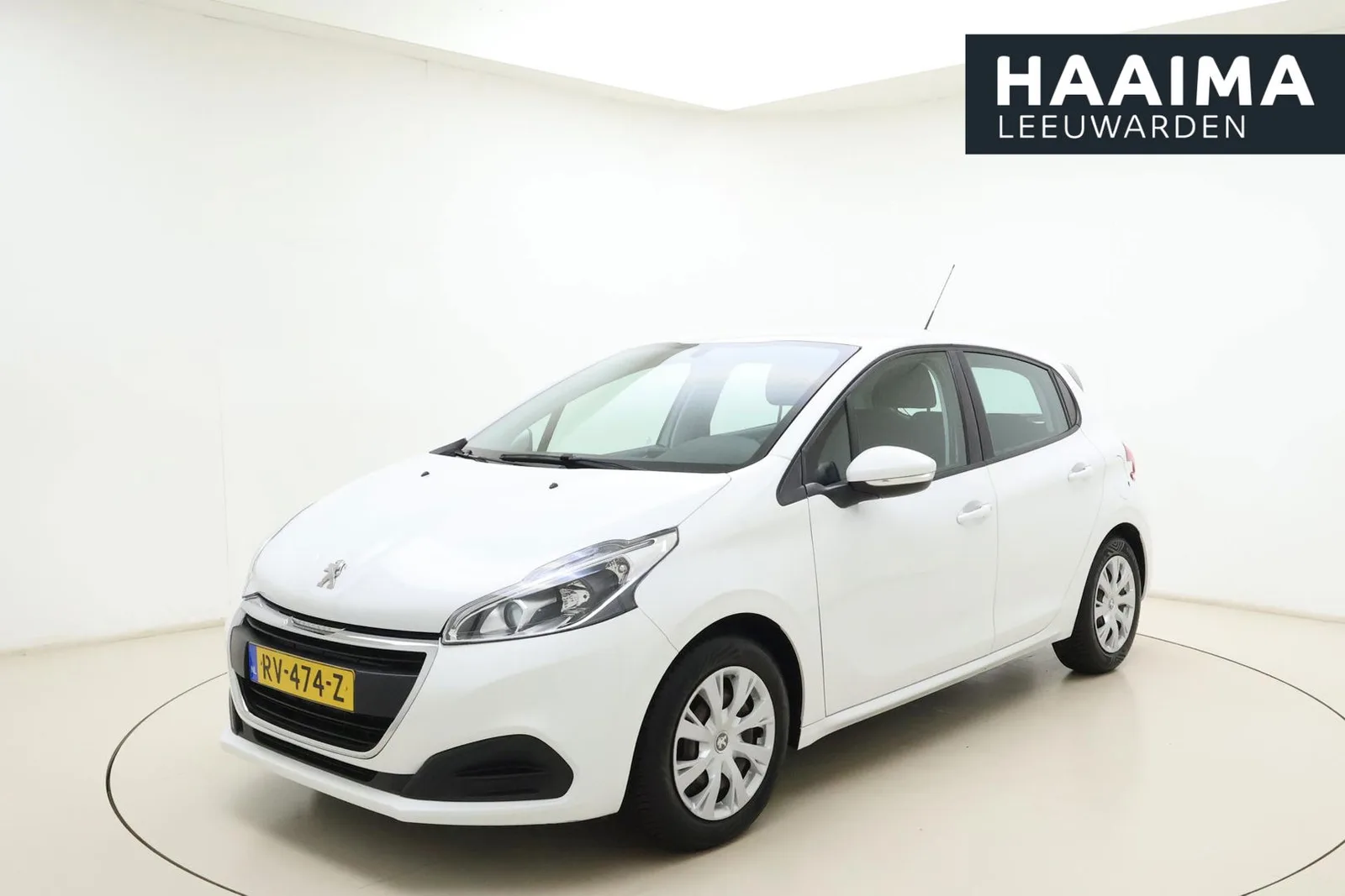 Peugeot 208 (2018) — foto 1