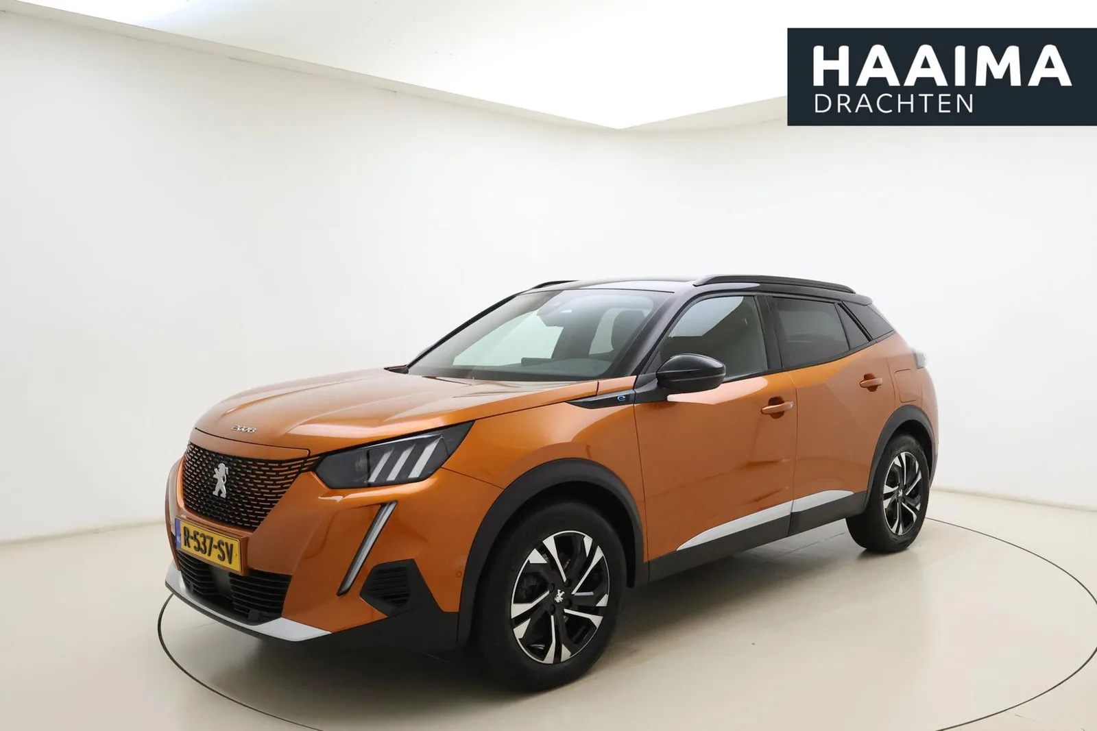 Peugeot e-2008 (2022) — foto 1