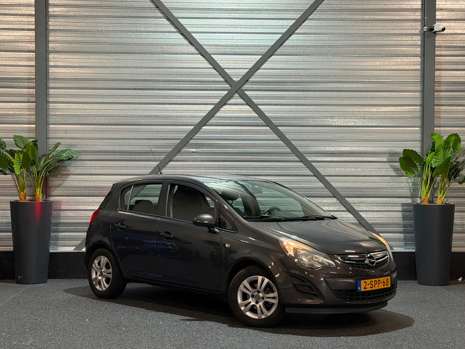Opel Corsa (2013) — foto 1