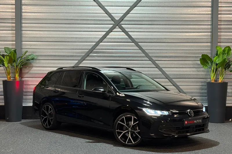 Volkswagen Golf (2025)