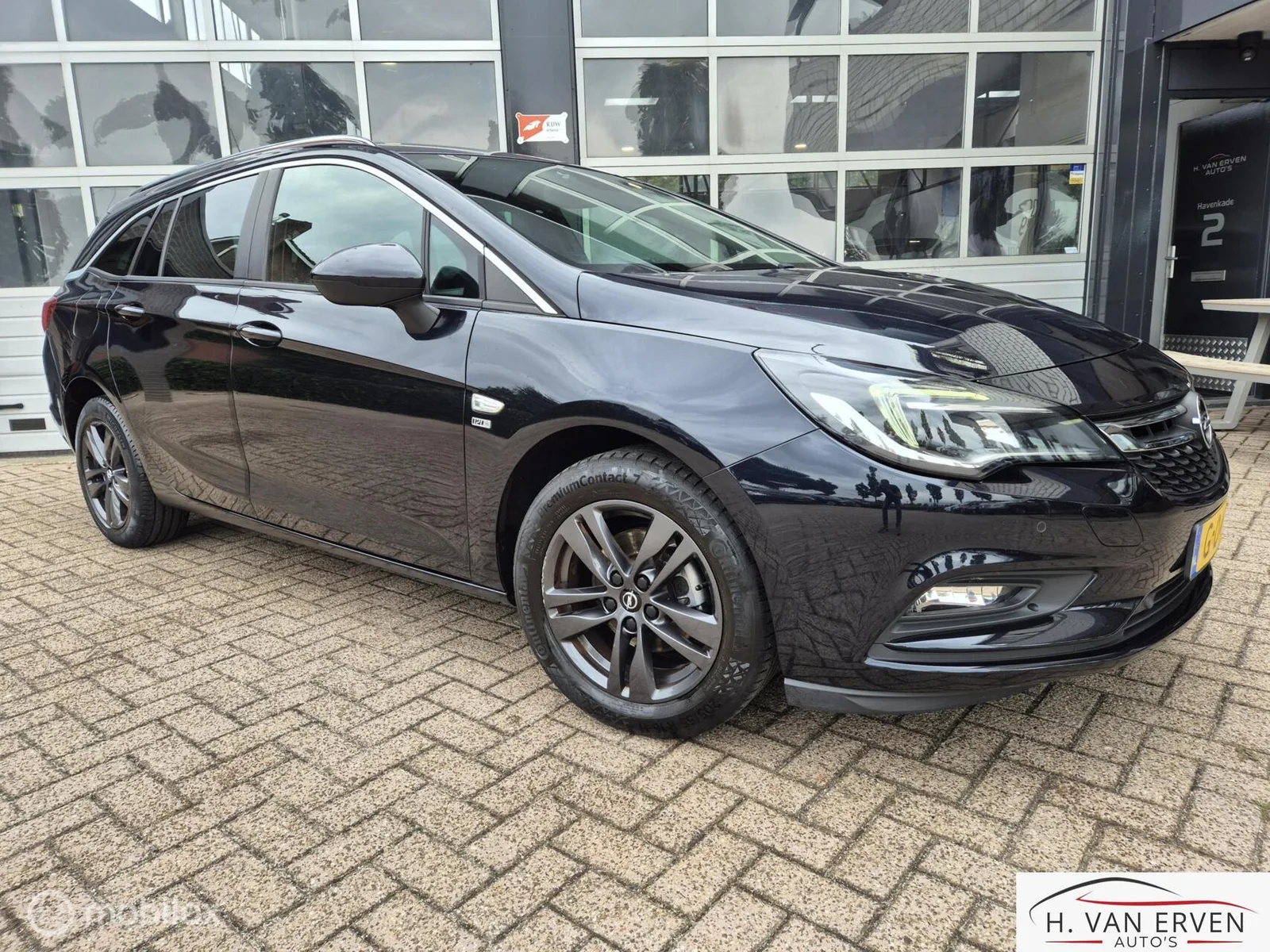 Opel Astra (2019) — foto 1