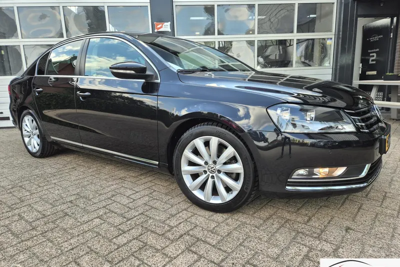 Volkswagen Passat (2012)