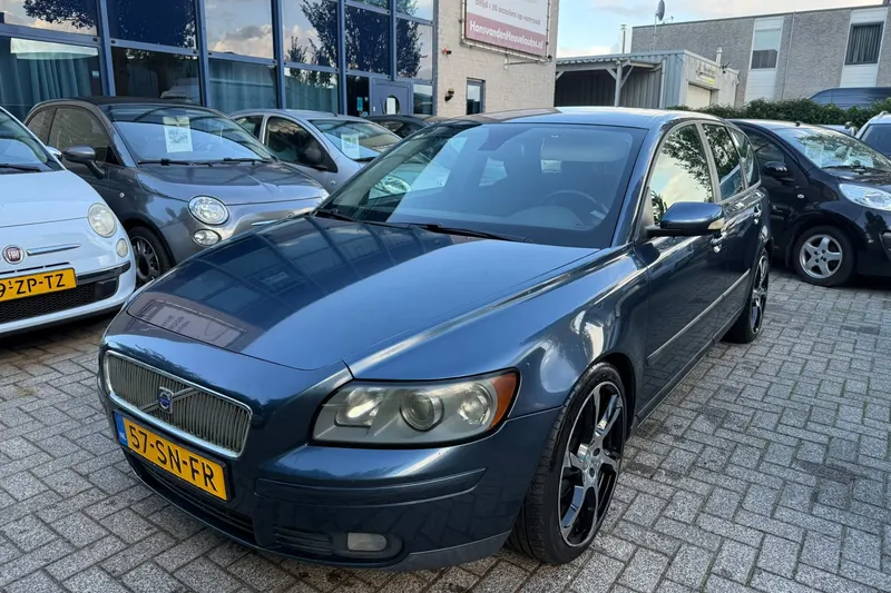 Volvo V50 (2006)