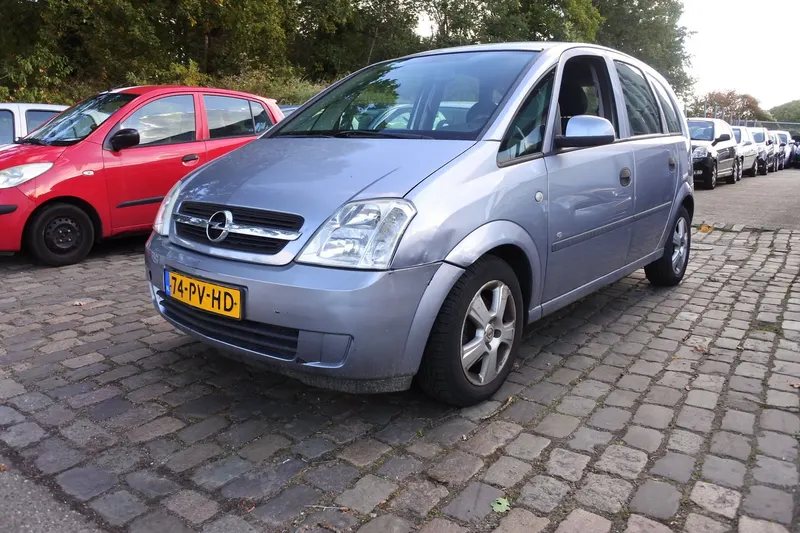 Opel Meriva (2004)