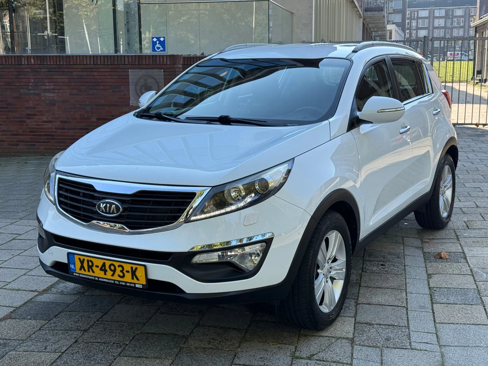 Kia Sportage (2011) — foto 1