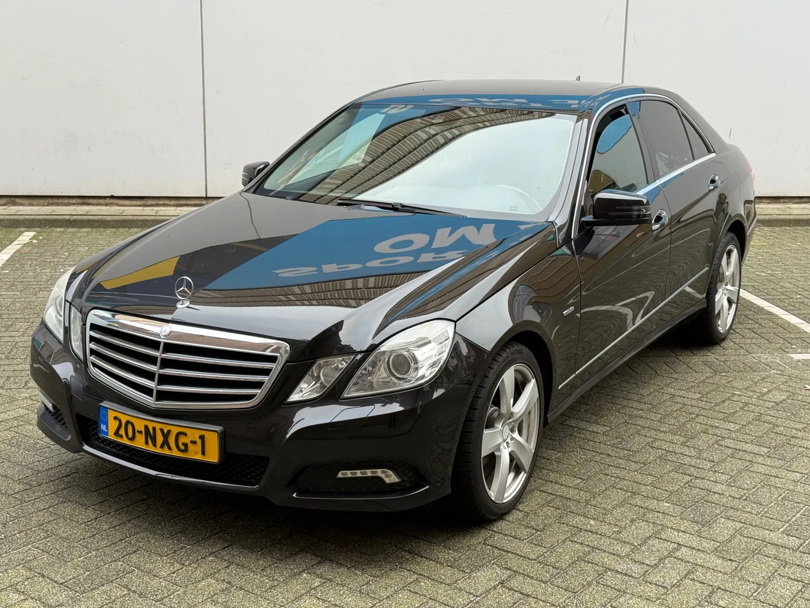 Mercedes-Benz E-Klasse (2009) — foto 1
