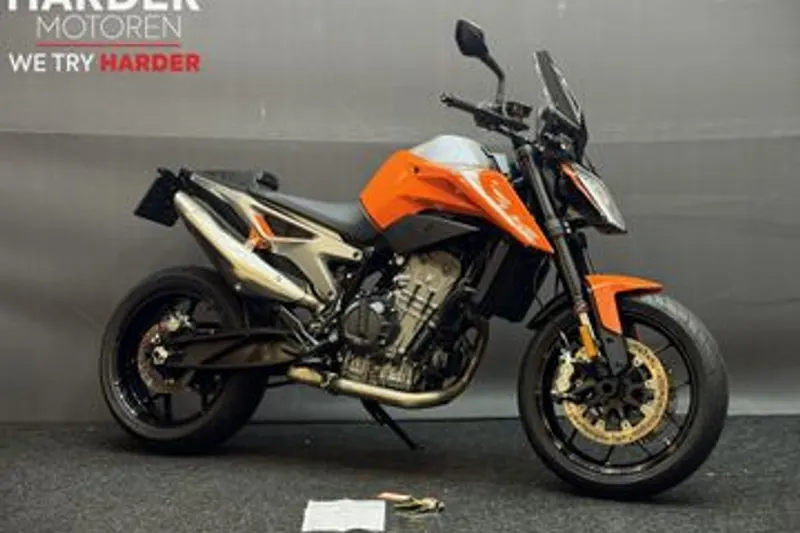 KTM 790 Duke (2019)