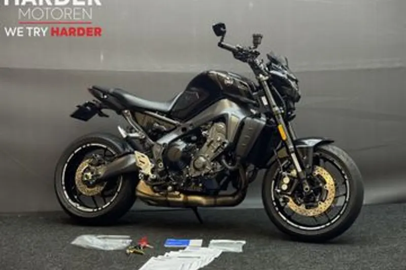 Yamaha MT-09 (2023)