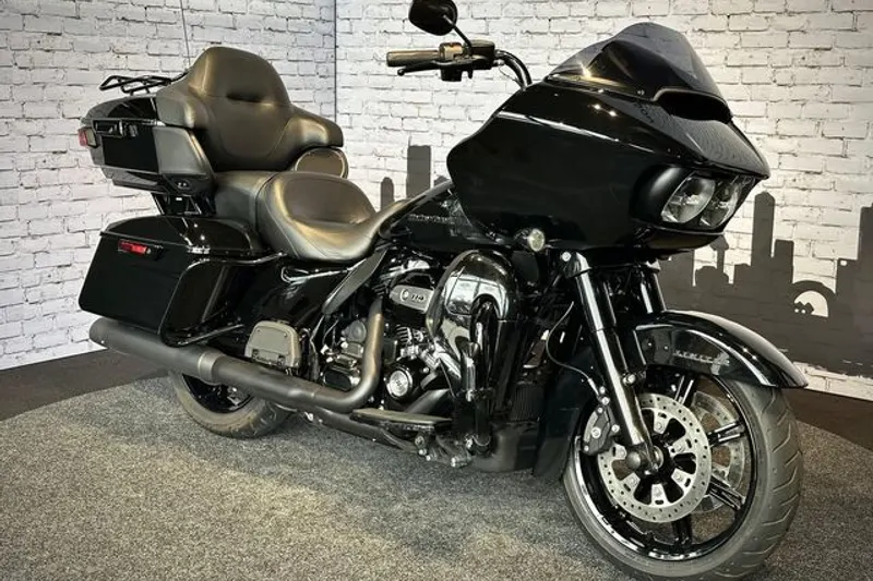 Harley-Davidson Road Glide Limited (2021)