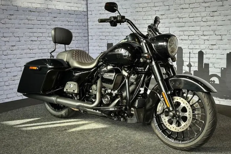 Harley-Davidson Road King (2017)