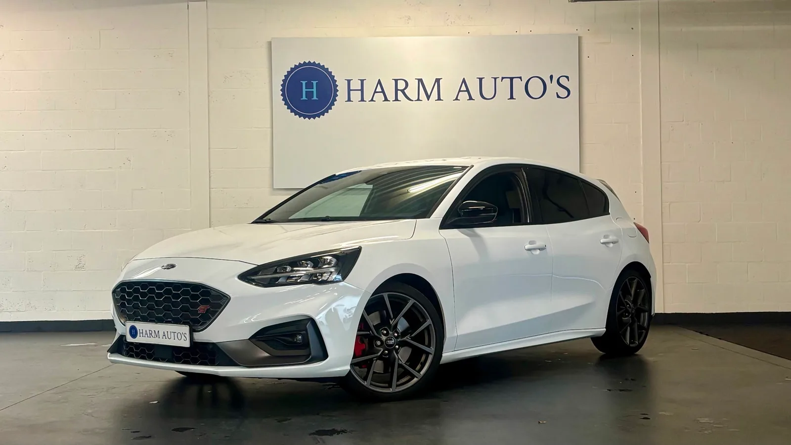 Ford Focus (2020) — foto 1