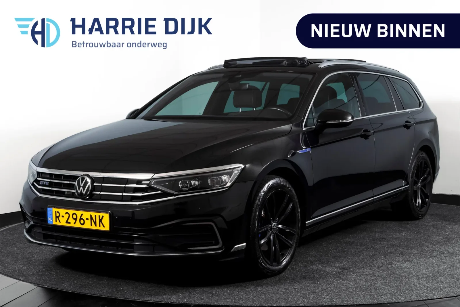 Volkswagen Passat (2022) — foto 1