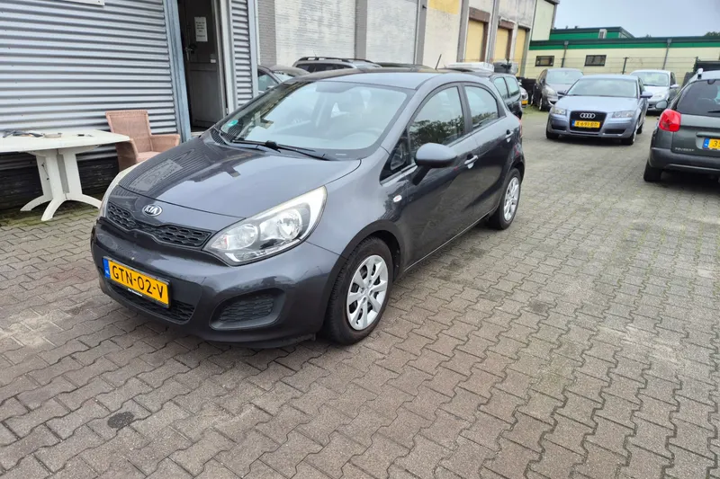 Kia Rio (2014)