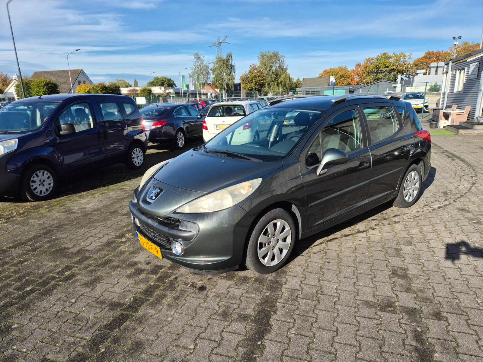 Peugeot 207 (2009) — foto 1