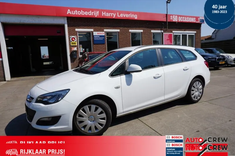 Opel Astra (2014)