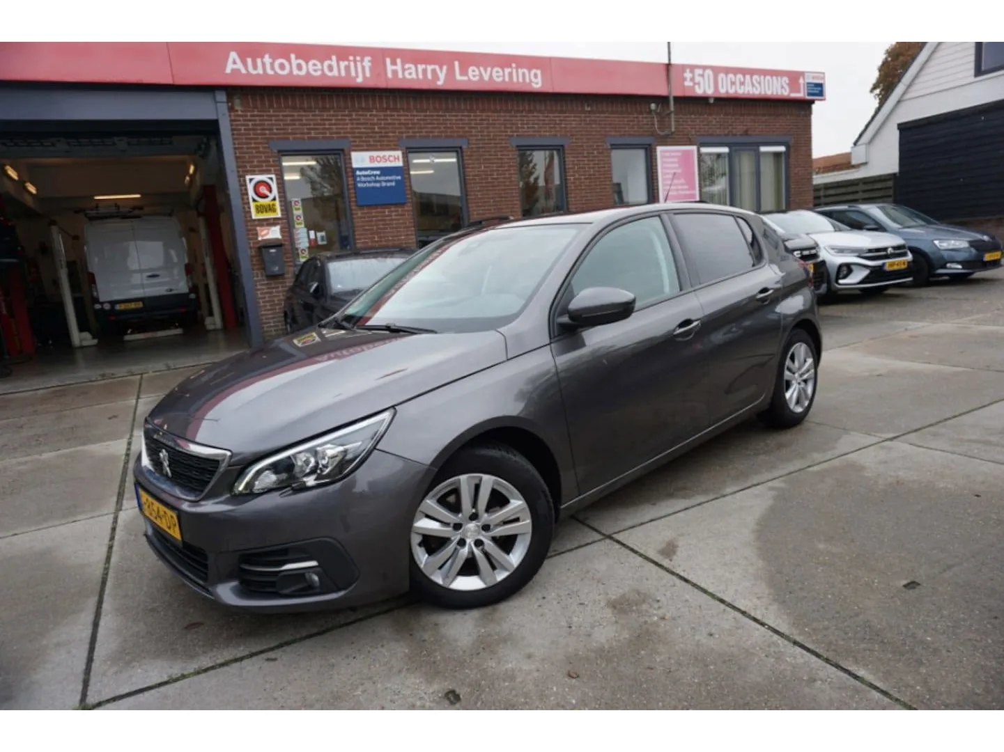 Peugeot 308 (2019) — foto 1