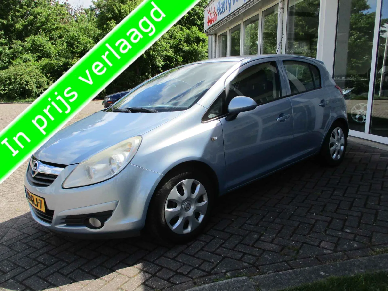 Opel Corsa (2008) — foto 1
