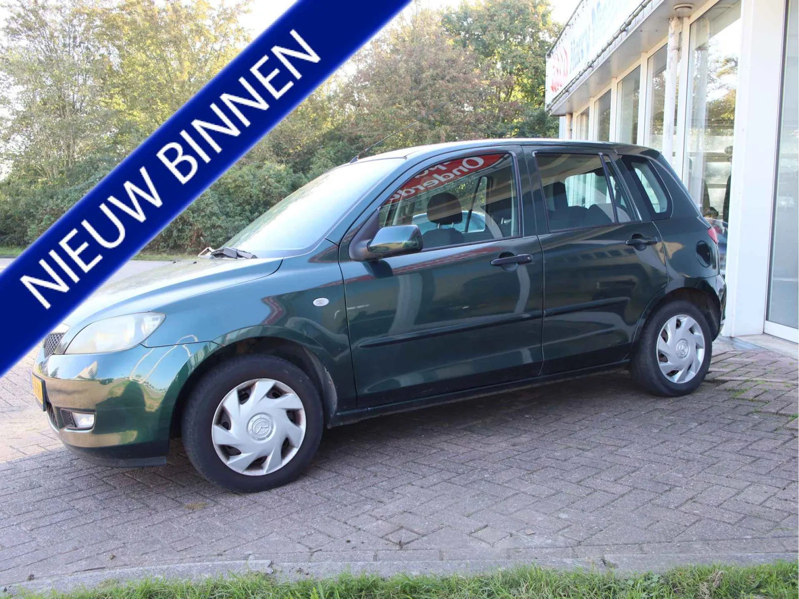 Mazda 2 (2005) — foto 1
