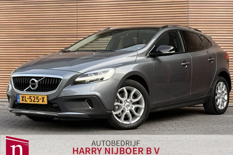 Volvo V40 Cross Country (2019)