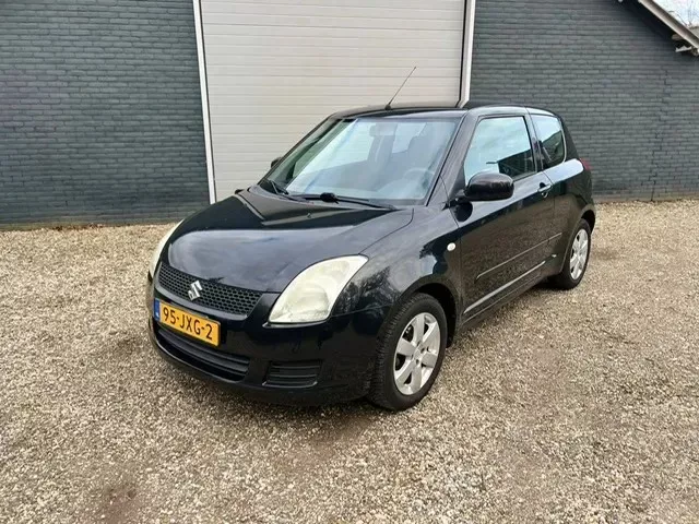 Suzuki Swift (2008) — foto 1