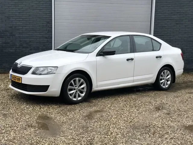 Škoda Octavia (2013) — foto 1