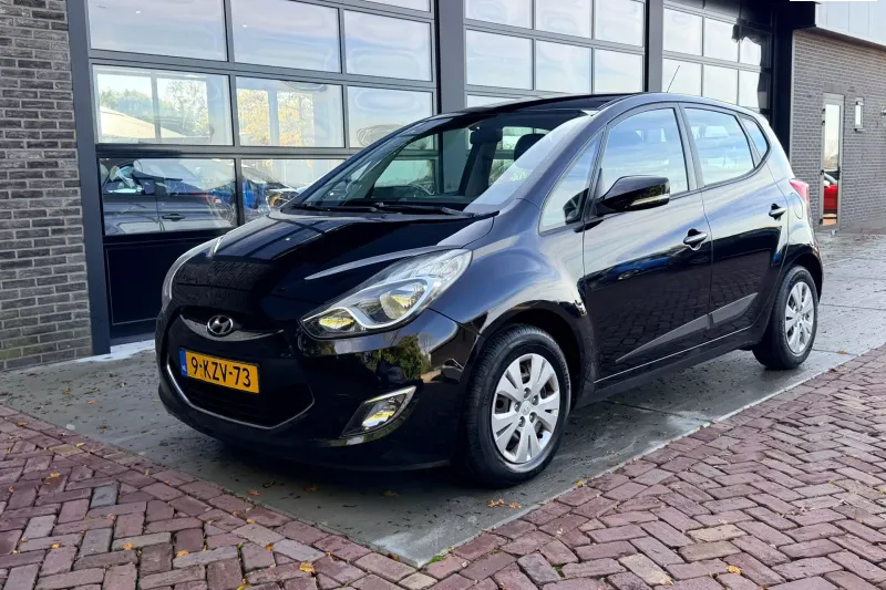 Hyundai ix20 (2012)