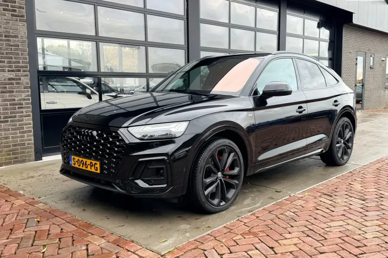 Audi Q5 Sportback (2021)