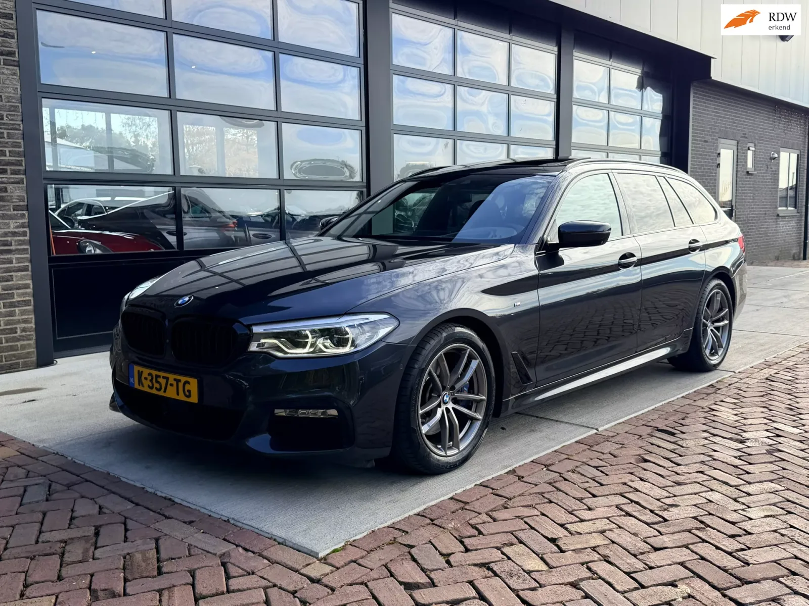 BMW 5-Serie (2017) — foto 1