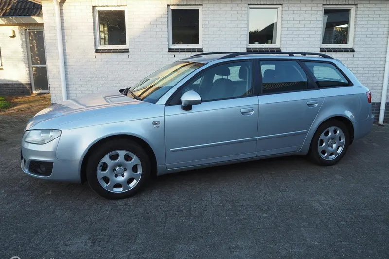 SEAT Exeo (2010)