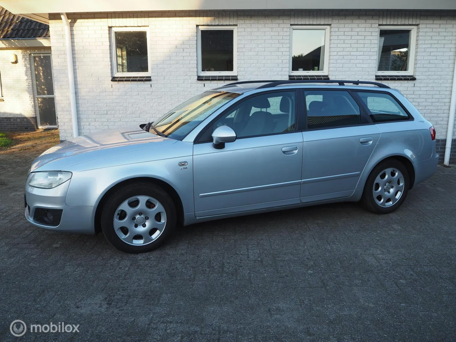 SEAT Exeo (2010) — foto 1
