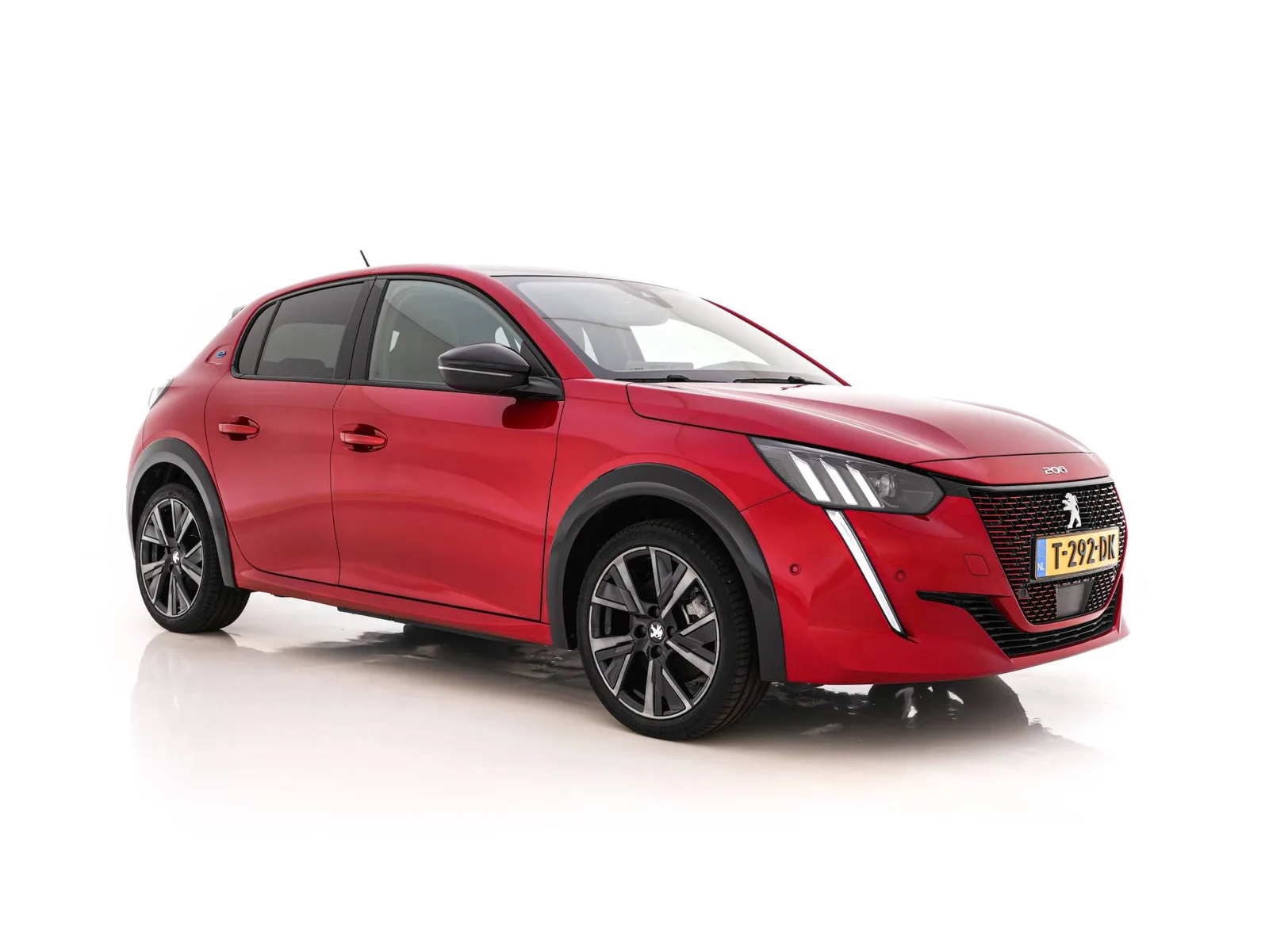 Peugeot e-208 (2023) — foto 1