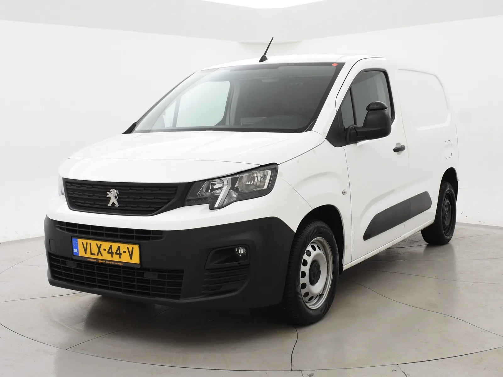 Peugeot Partner (2021) — foto 1