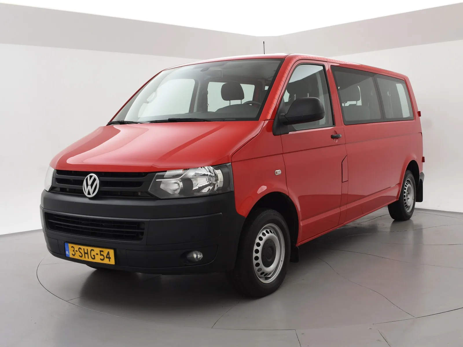 Volkswagen Transporter (2013) — foto 1