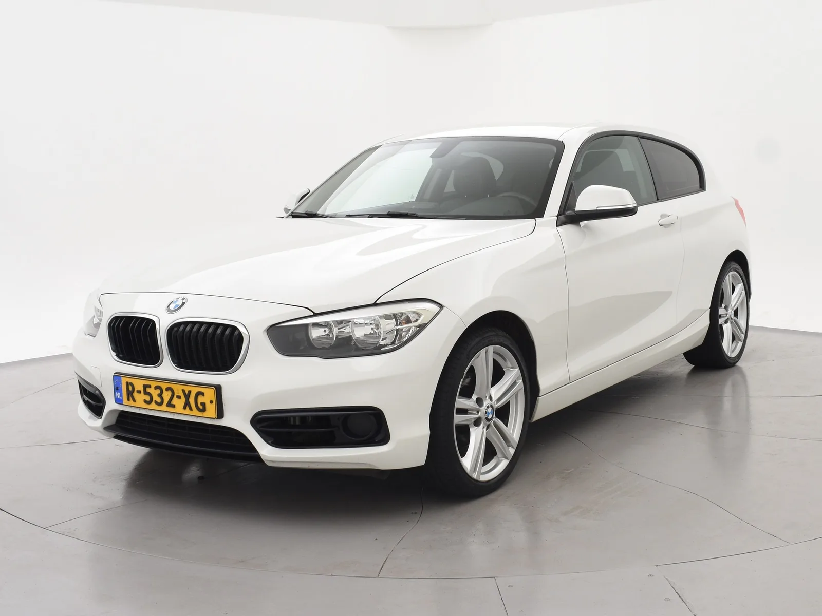 BMW 1-Serie (2018) — foto 1