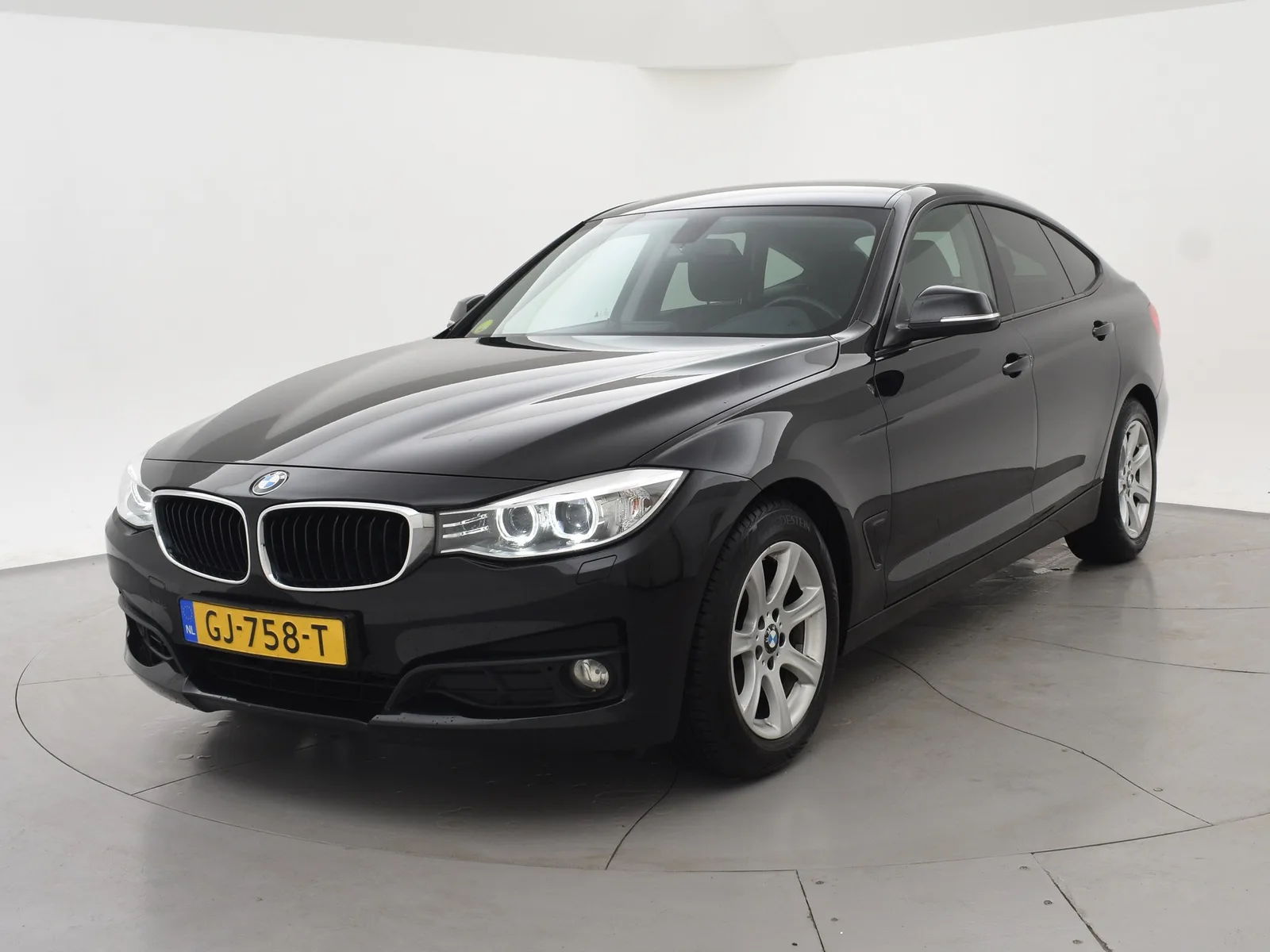 BMW 3-Serie (2014) — foto 1