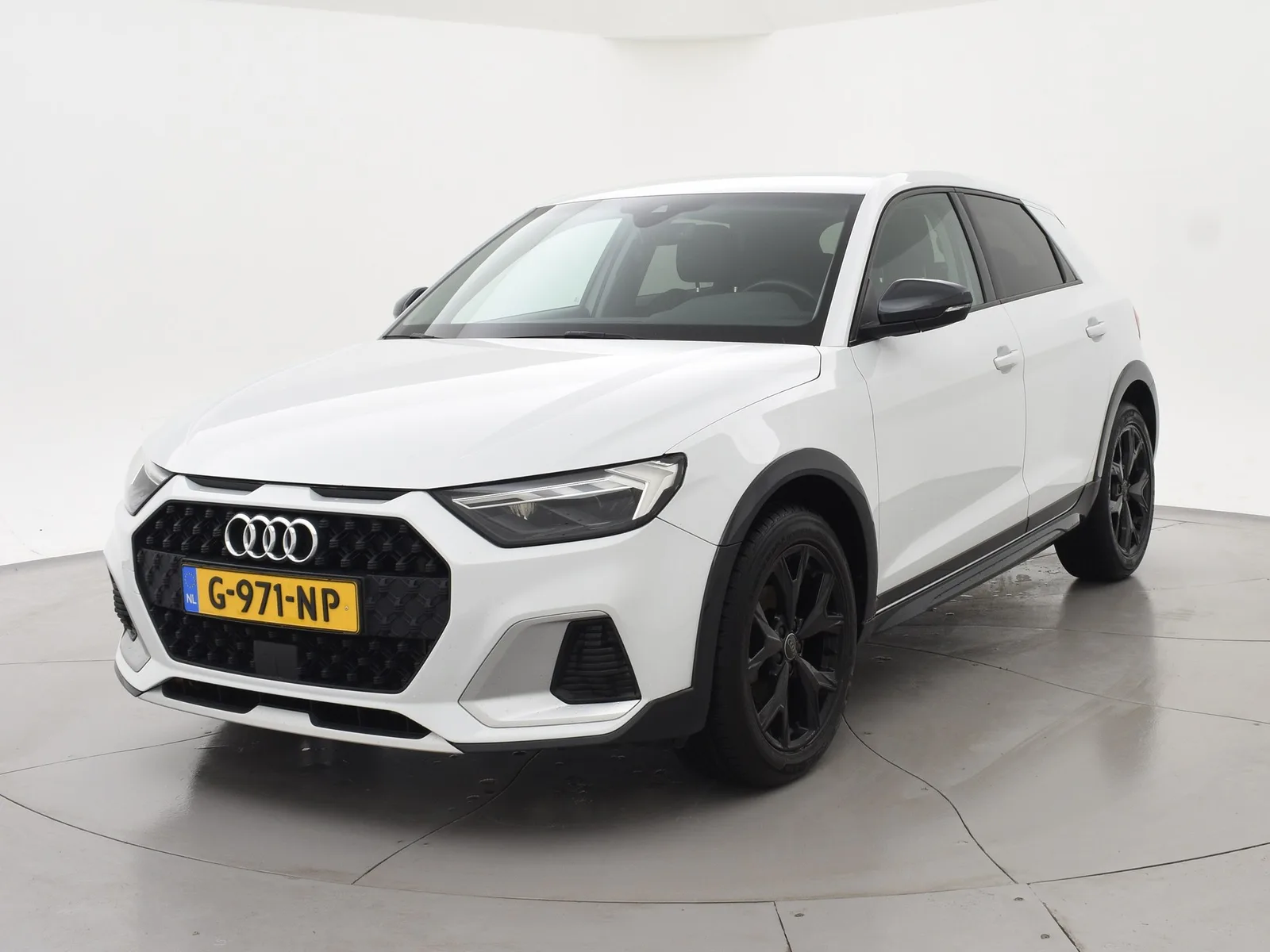 Audi A1 Citycarver (2019) — foto 1