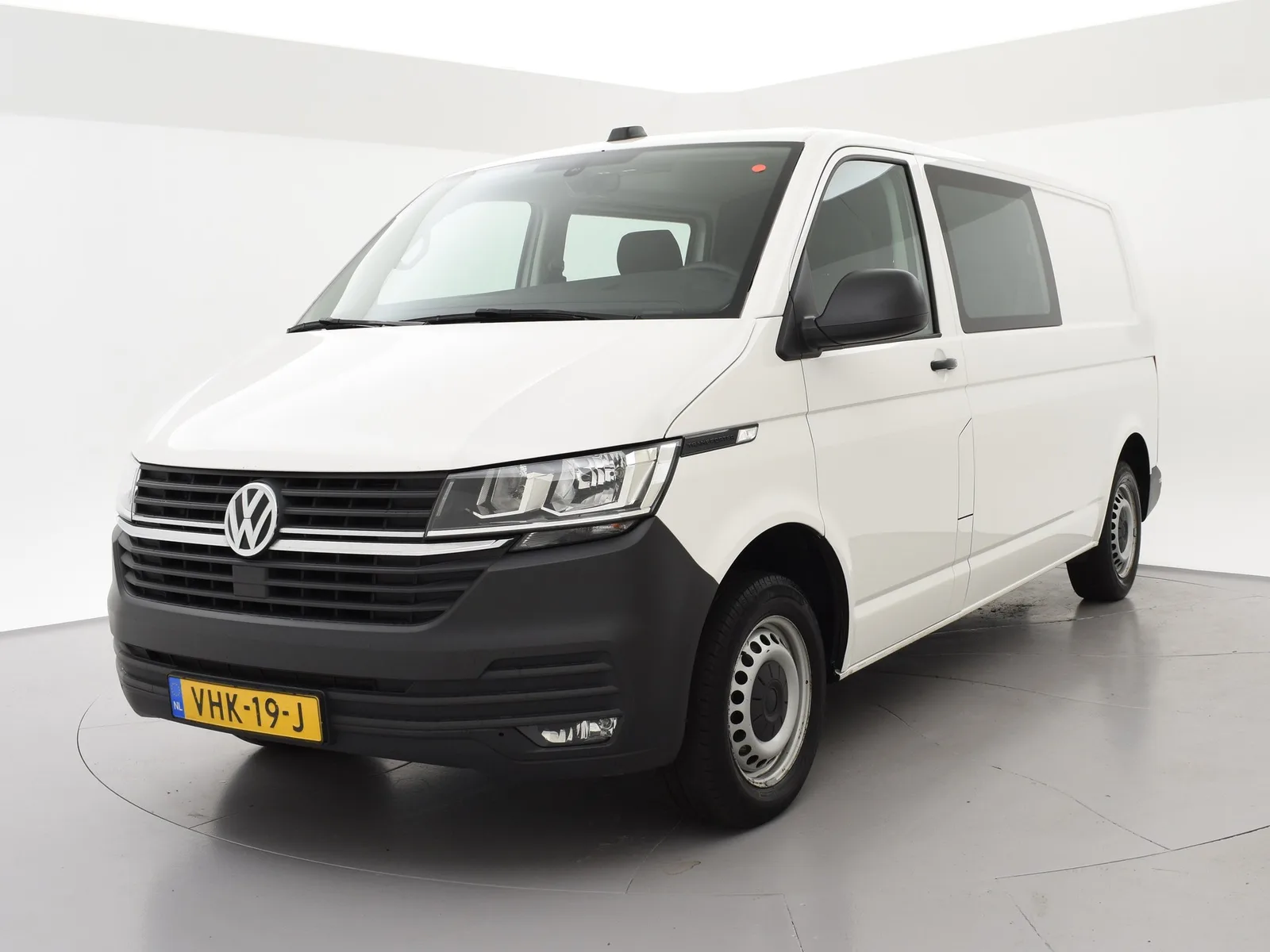 Volkswagen Transporter (2020) — foto 1