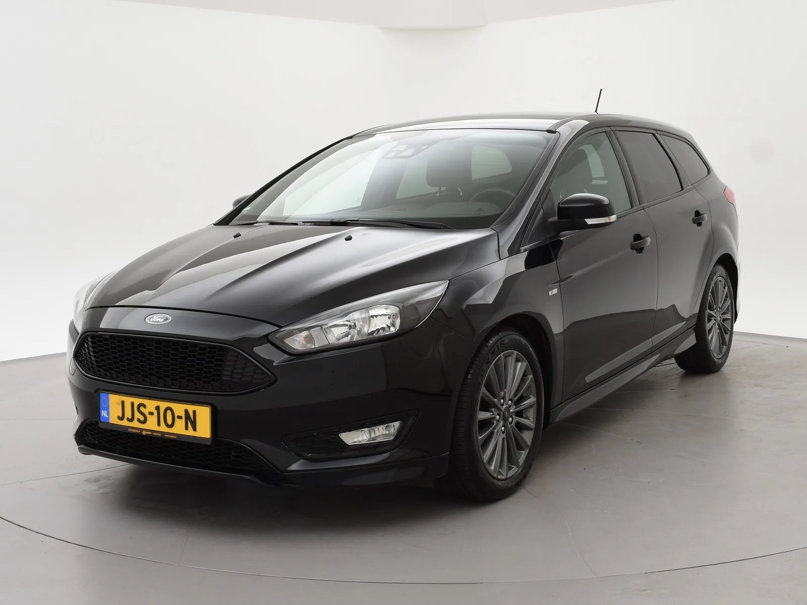 Ford Focus (2017) — foto 1