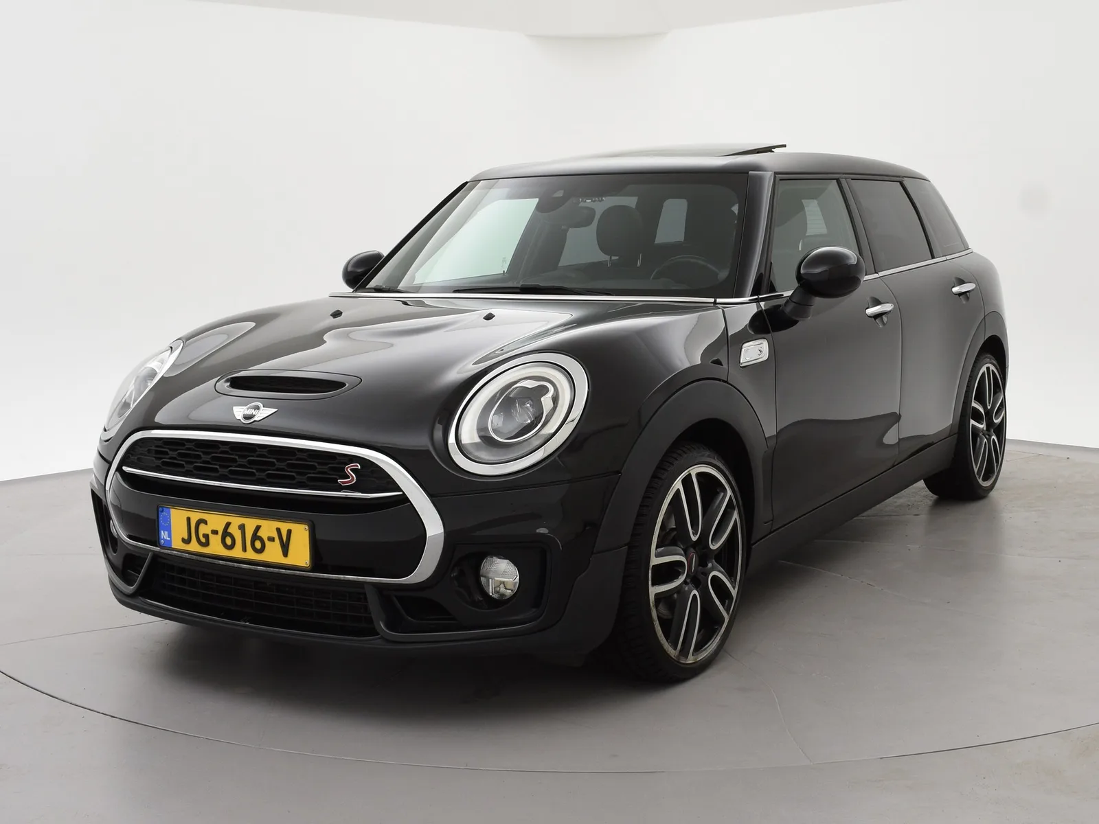 MINI Clubman (2016) — foto 1