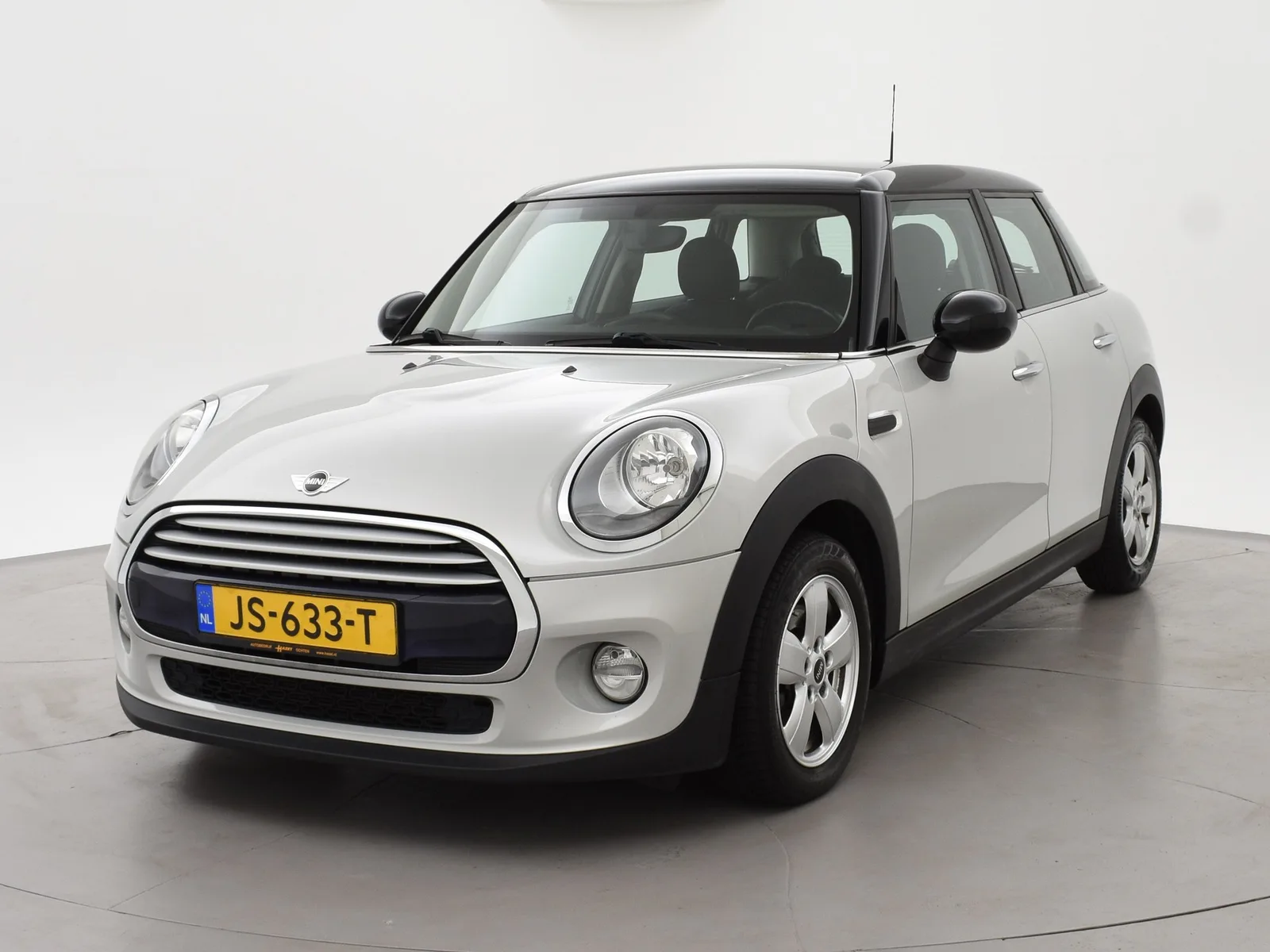 MINI Cooper (2015) — foto 1