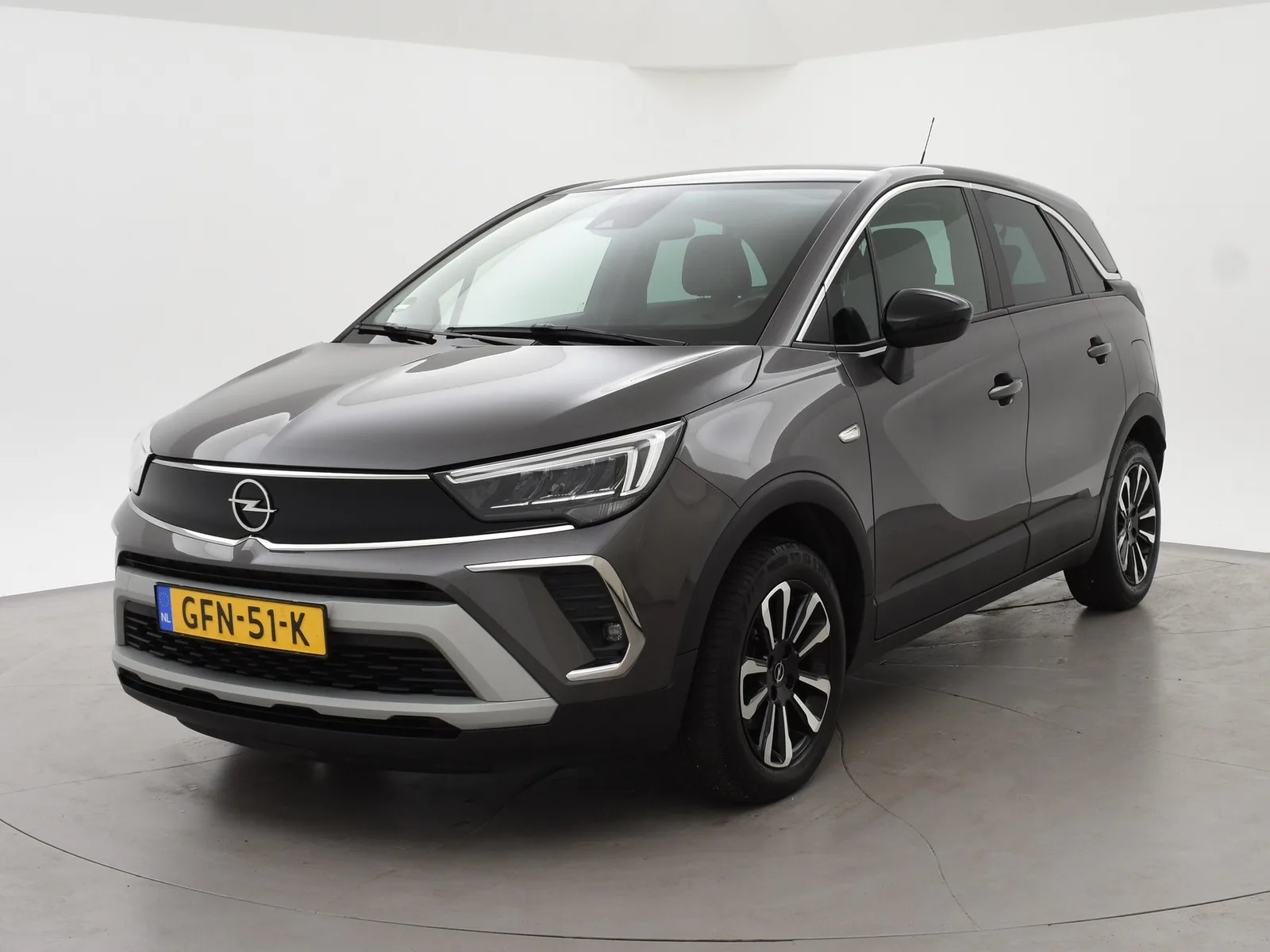 Opel Crossland (2023) — foto 1
