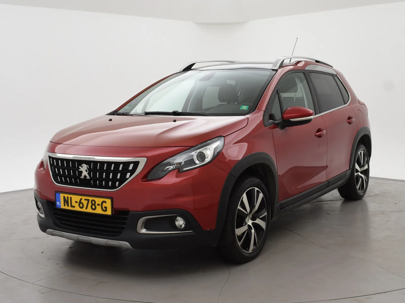 Peugeot 2008 (2017) — foto 1